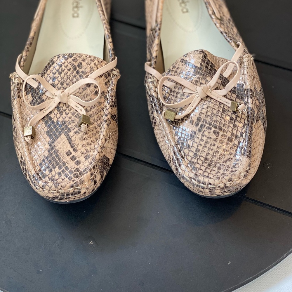 Reba…..Snake skin comfortable flat slip on shoes - Picture 5 of 6